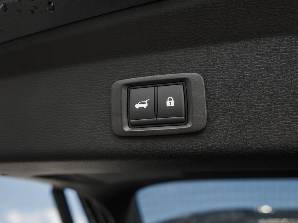 New 2026 Mitsubishi Outlander SEL AWD/4WD image 9