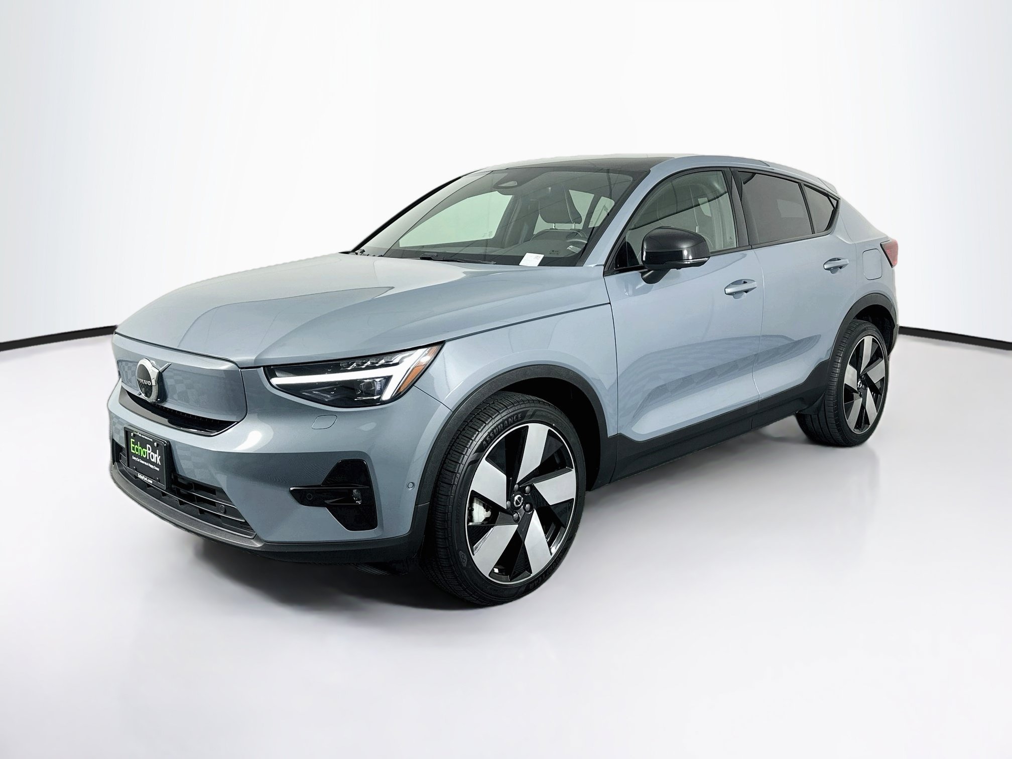 Used 2023 Volvo C40 P8 Recharge Ultimate w/ Protection Package Premier AWD/4WD image 3