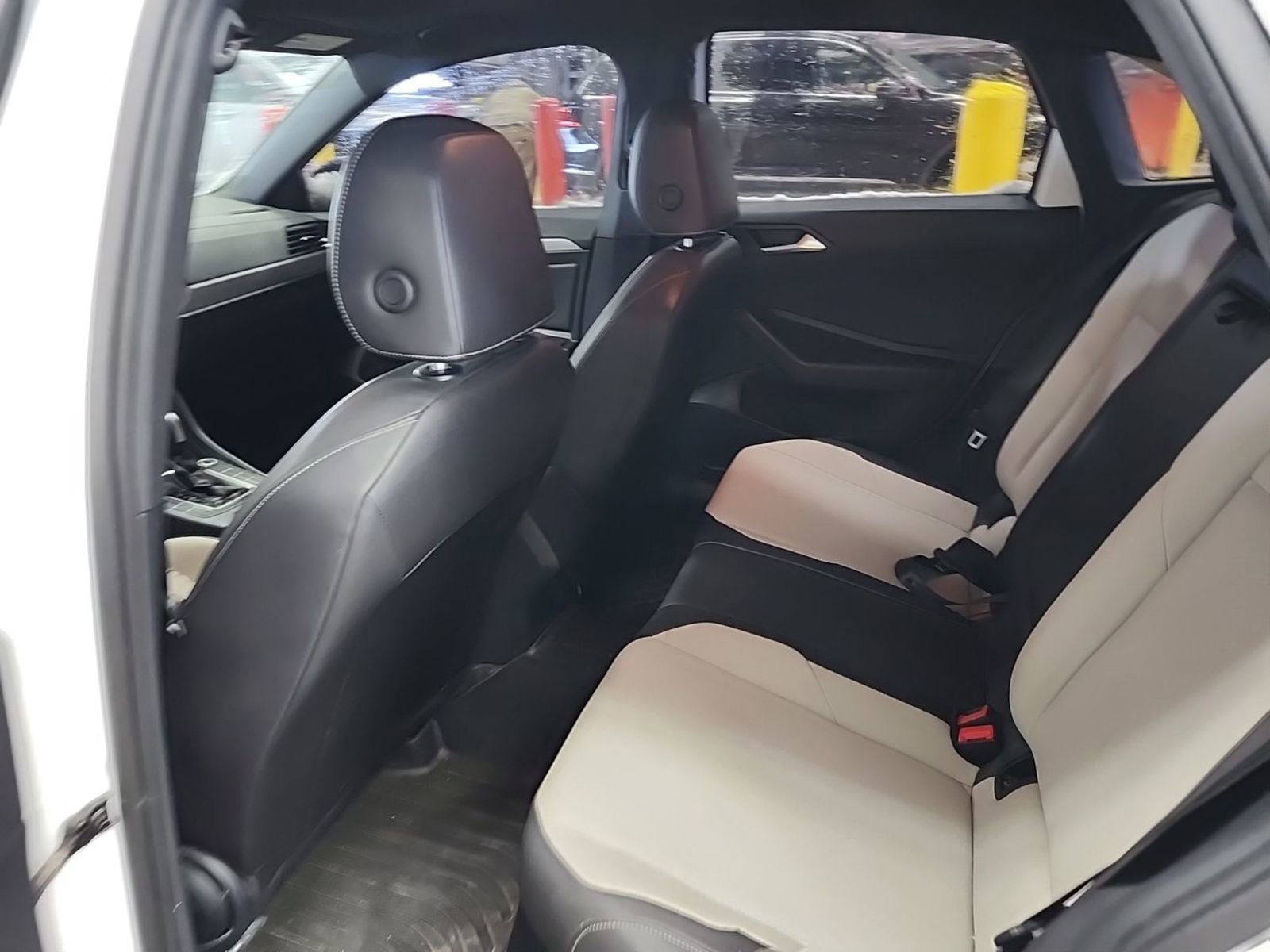 Used 2020 Volkswagen Jetta R-Line image 10