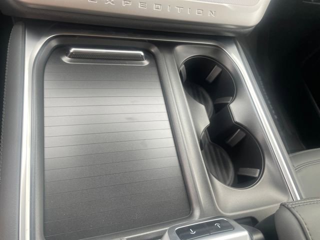 New 2026 Ford Expedition Max Active image 48