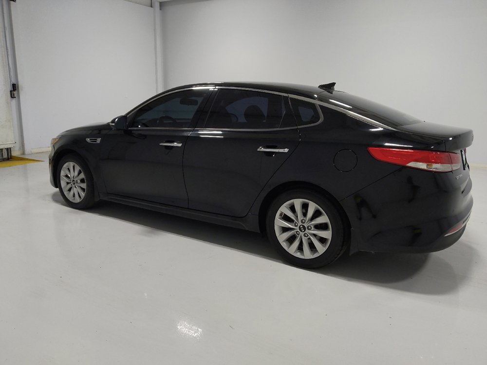 Used 2018 Kia Optima EX image 3