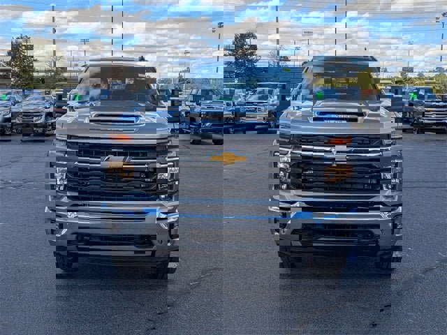 New 2026 Chevrolet Silverado 2500 LT image 8