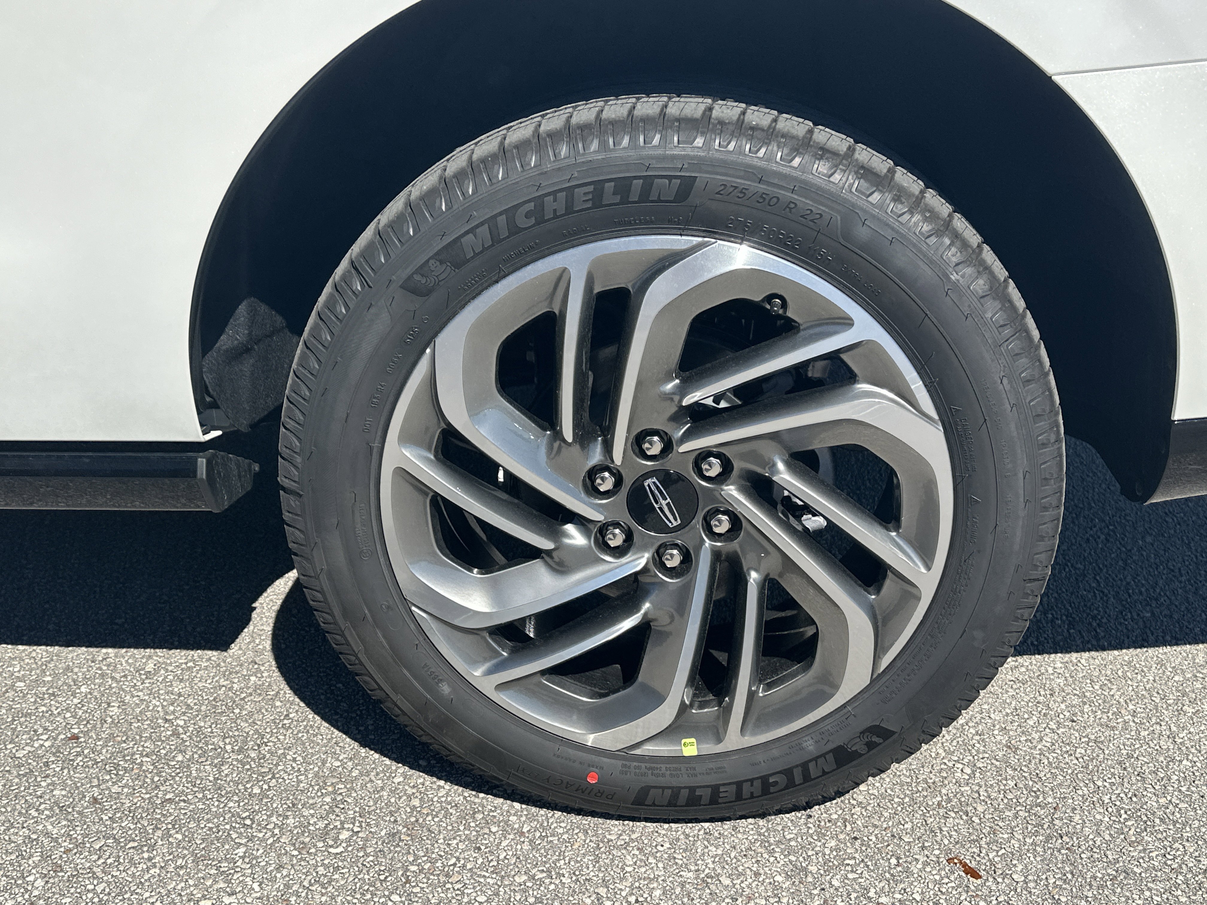 New 2026 Lincoln Navigator Reserve AWD/4WD image 10