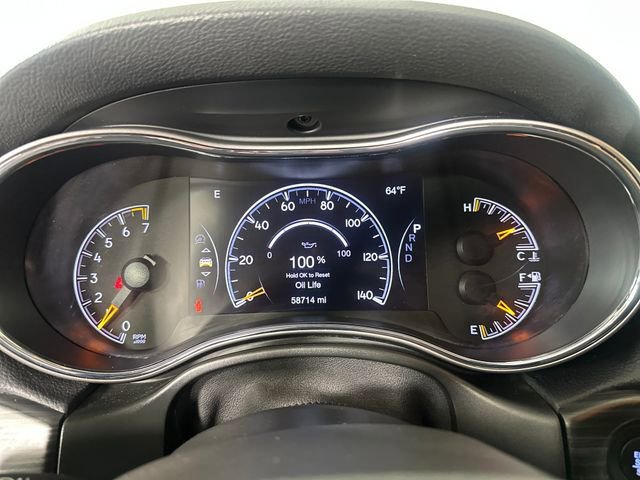 Used 2021 Jeep Grand Cherokee Laredo X AWD/4WD image 17