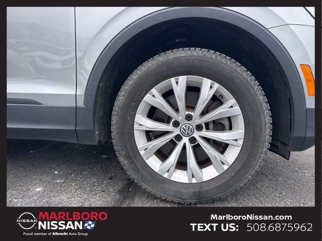 Used 2020 Volkswagen Tiguan S image 10