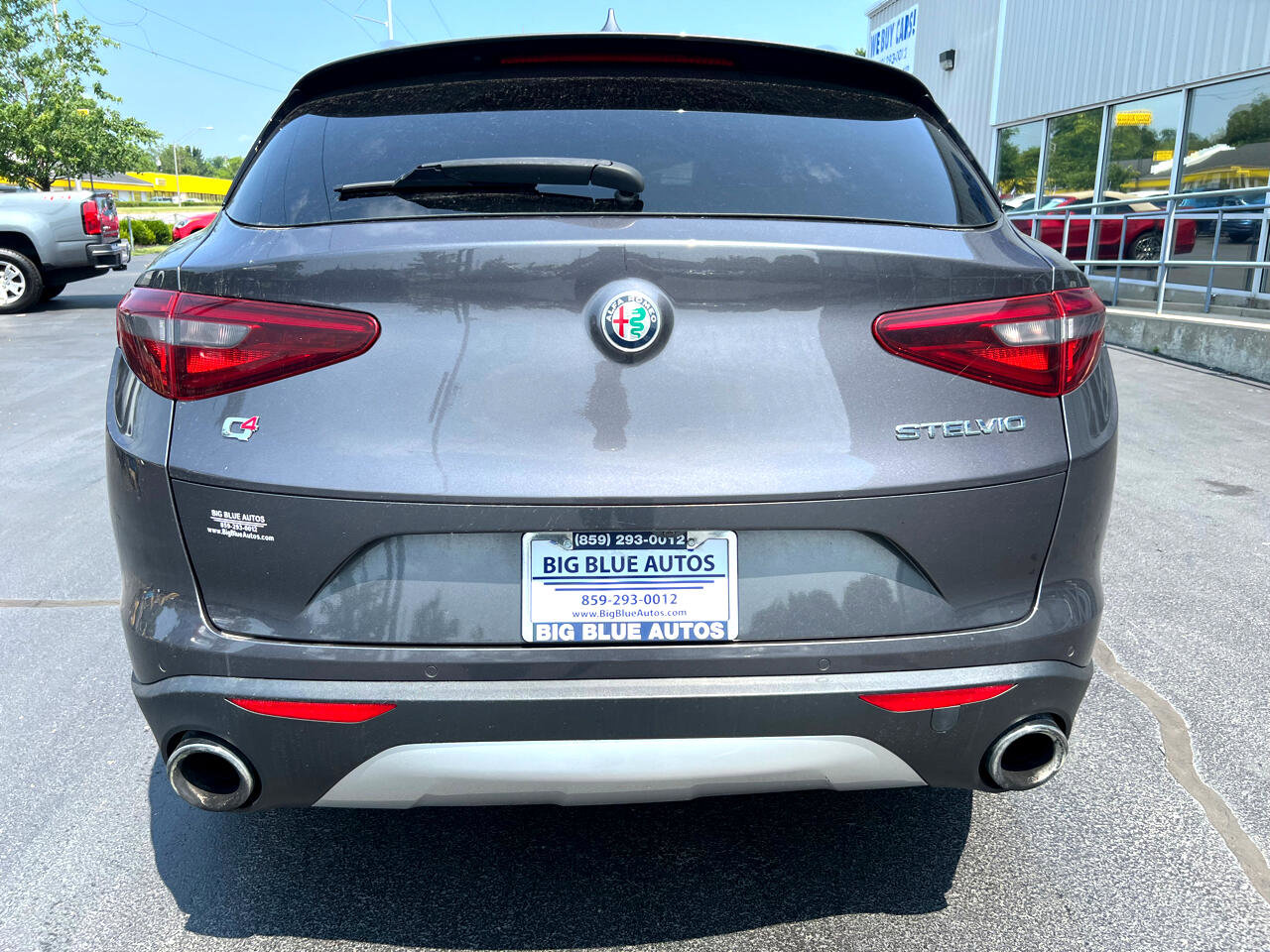 Used 2018 Alfa Romeo Stelvio Ti image 4
