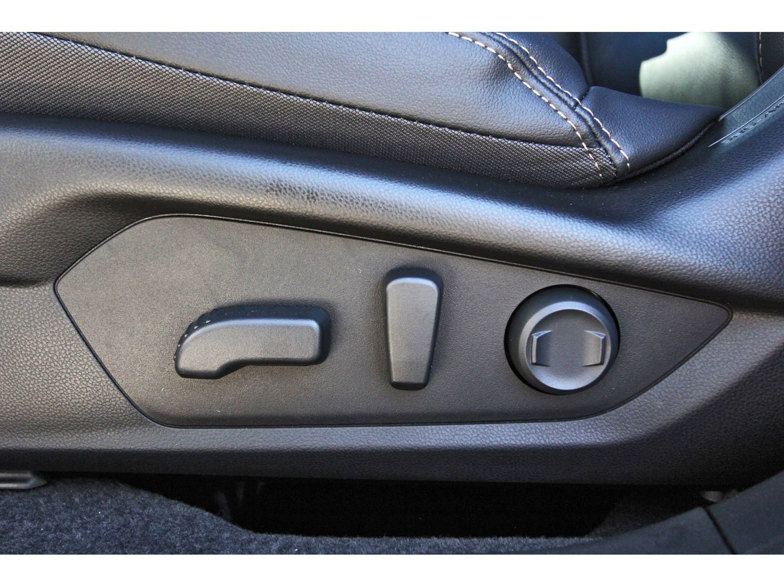 New 2026 Subaru Outback Limited image 24