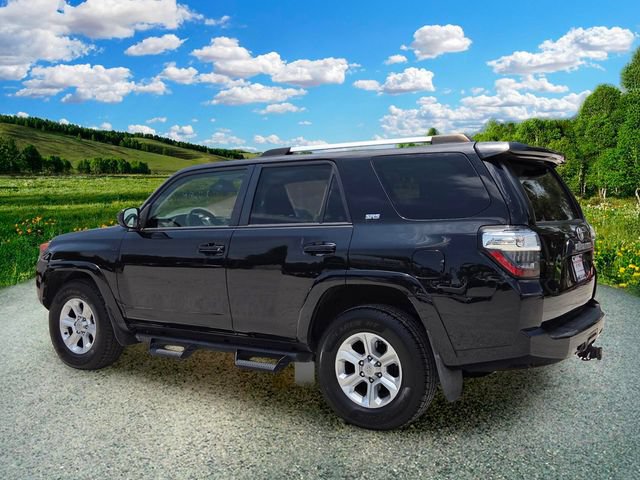Used 2022 Toyota 4Runner SR5 RWD image 4