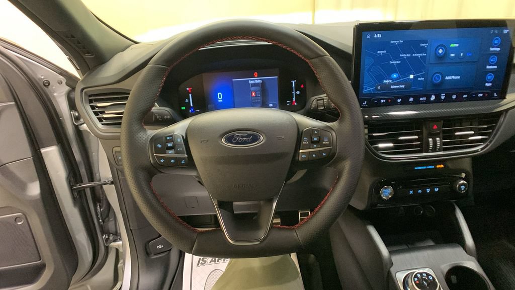 Used 2024 Ford Escape ST-Line w/ Tech Pack #1 AWD/4WD image 29