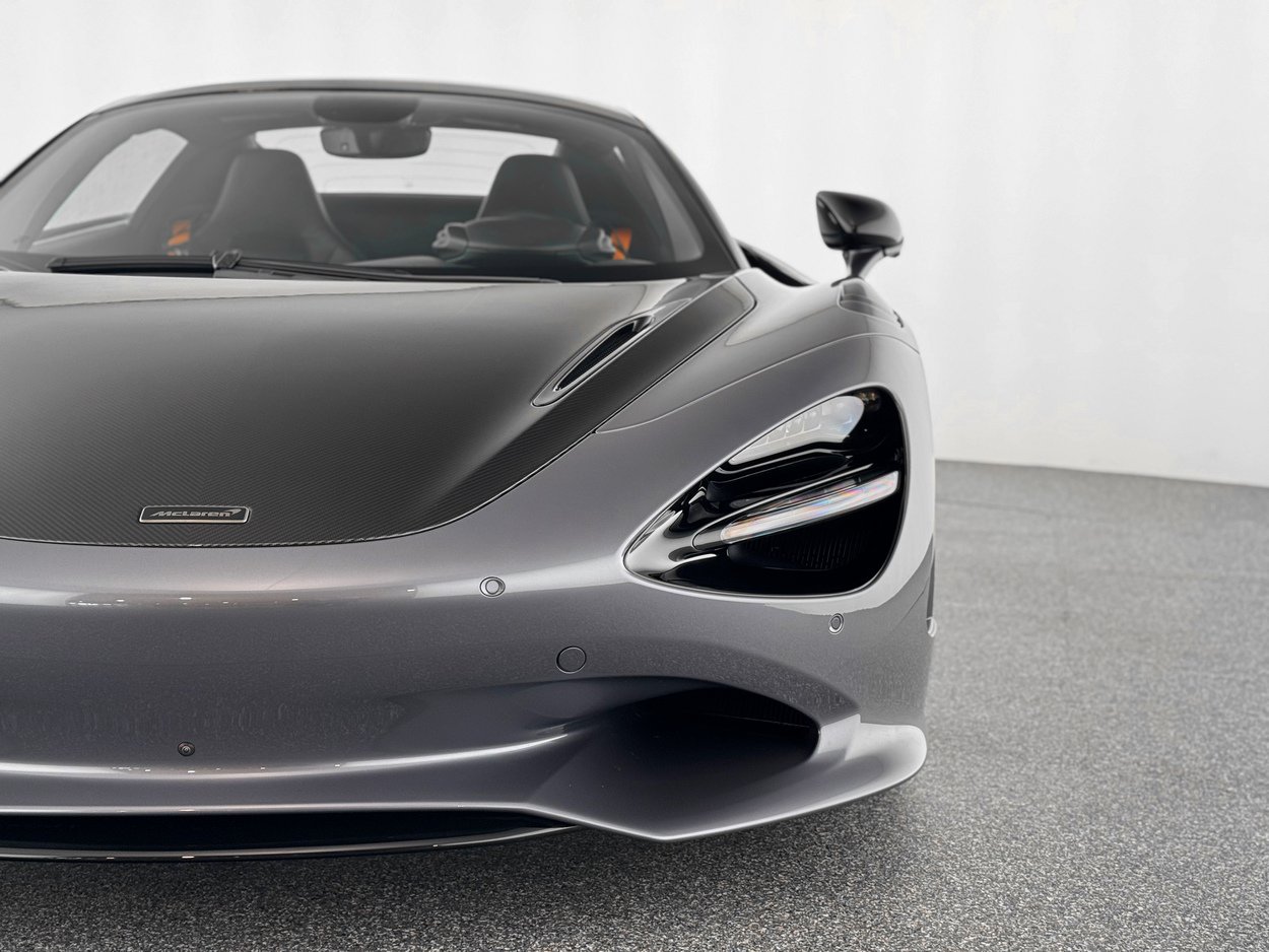 New 2026 McLaren 750S Spider RWD image 44