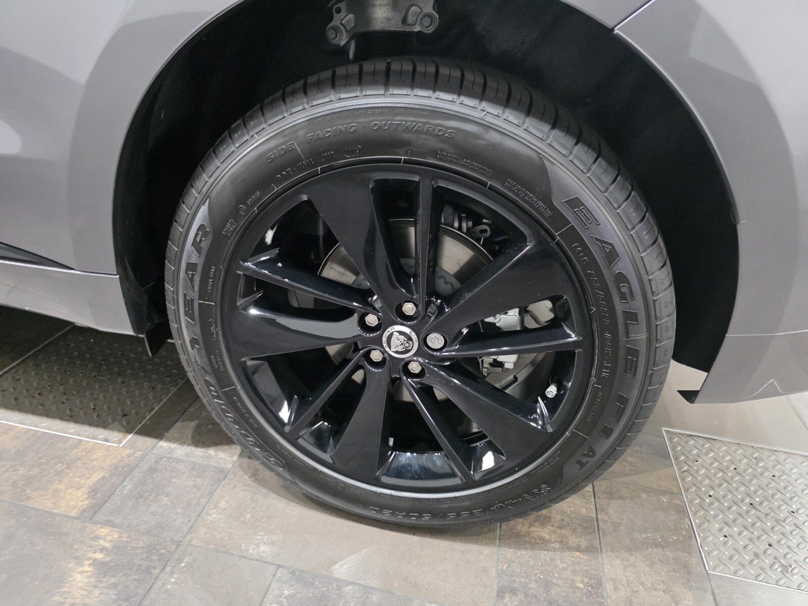 New 2026 Jaguar F-PACE R-Dynamic S AWD/4WD image 20