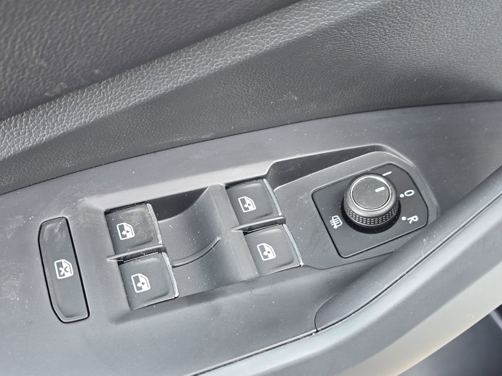 New 2026 Volkswagen Jetta Sport FWD image 17