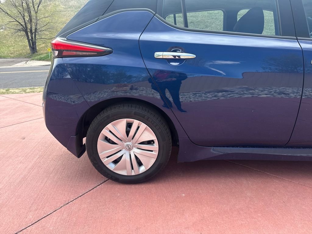 Used 2023 Nissan Leaf S w/ Protection Package image 28