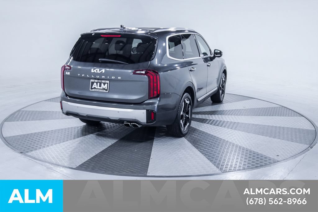 Used 2023 Kia Telluride S w/ S Sunroof Package FWD image 9