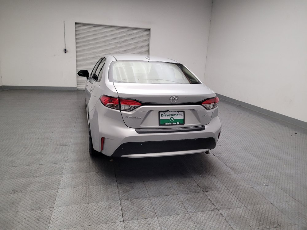 Used 2022 Toyota Corolla LE w/ Carpet Mat Package (TMS) FWD image 6
