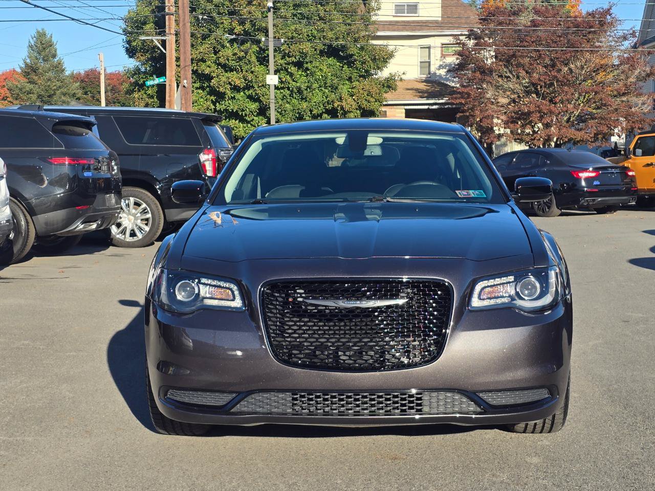 Used 2022 Chrysler 300 Touring w/ Sport Appearance Package AWD/4WD image 18