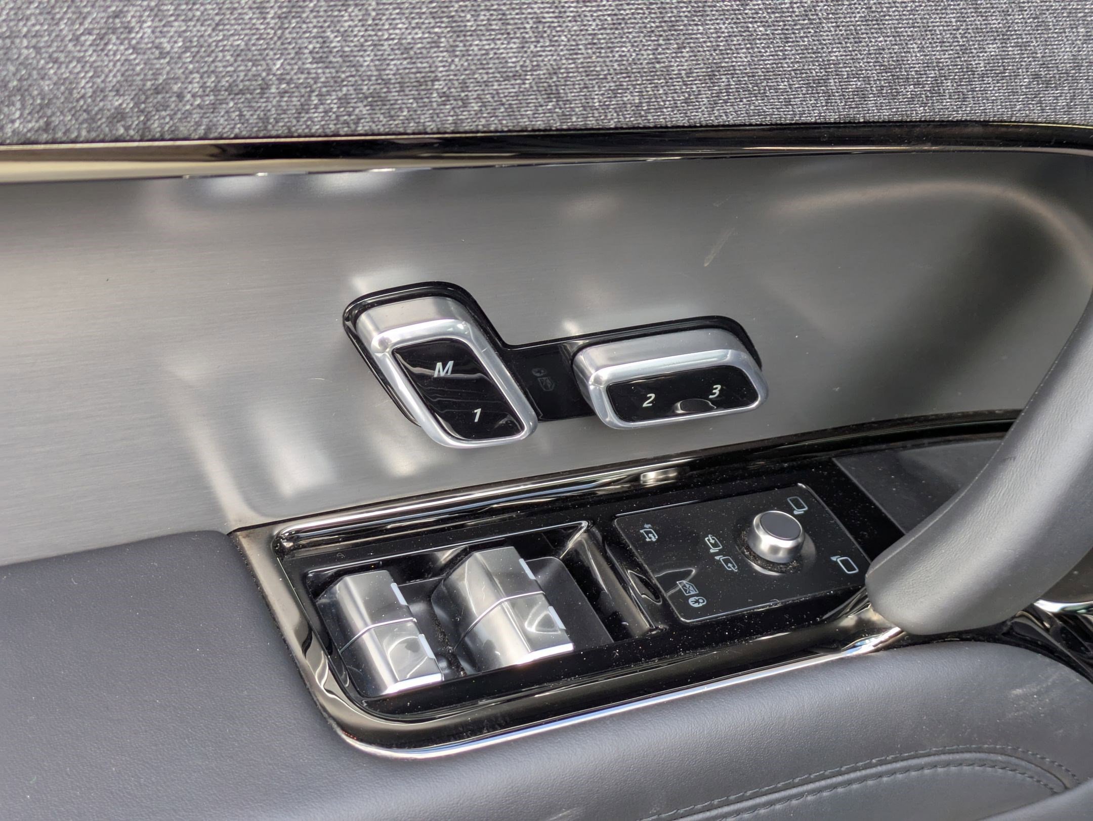 Used 2024 Land Rover Range Rover Sport Dynamic SE image 13