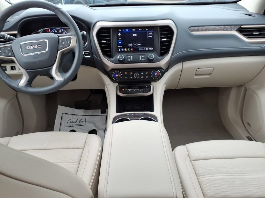 Used 2023 GMC Acadia Denali w/ Denali Ultimate Package AWD/4WD image 13