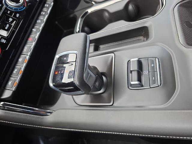Used 2024 GMC Sierra 1500 AT4X AWD/4WD image 32