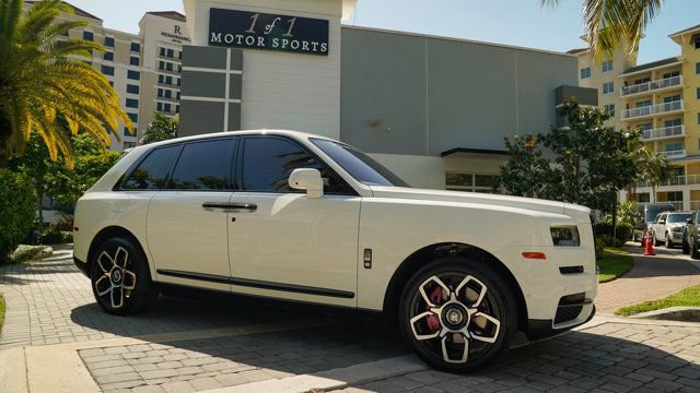 Used 2024 Rolls-Royce Cullinan Sport Utility image 98
