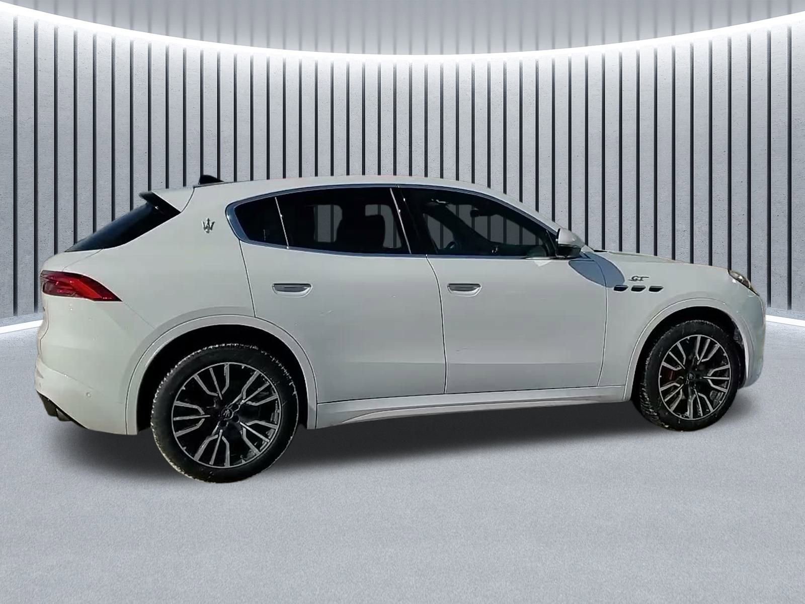 Certified 2024 Maserati Grecale GT image 6