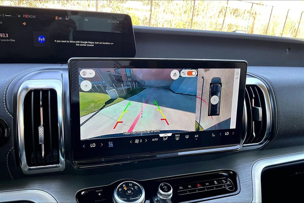 Used 2025 Ford Expedition Max Platinum image 30