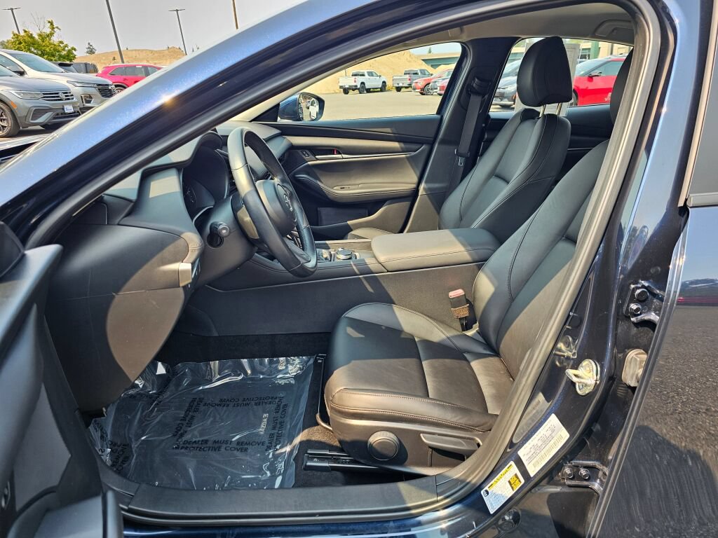 Used 2020 MAZDA MAZDA3 Sedan w/ Select Package FWD image 20