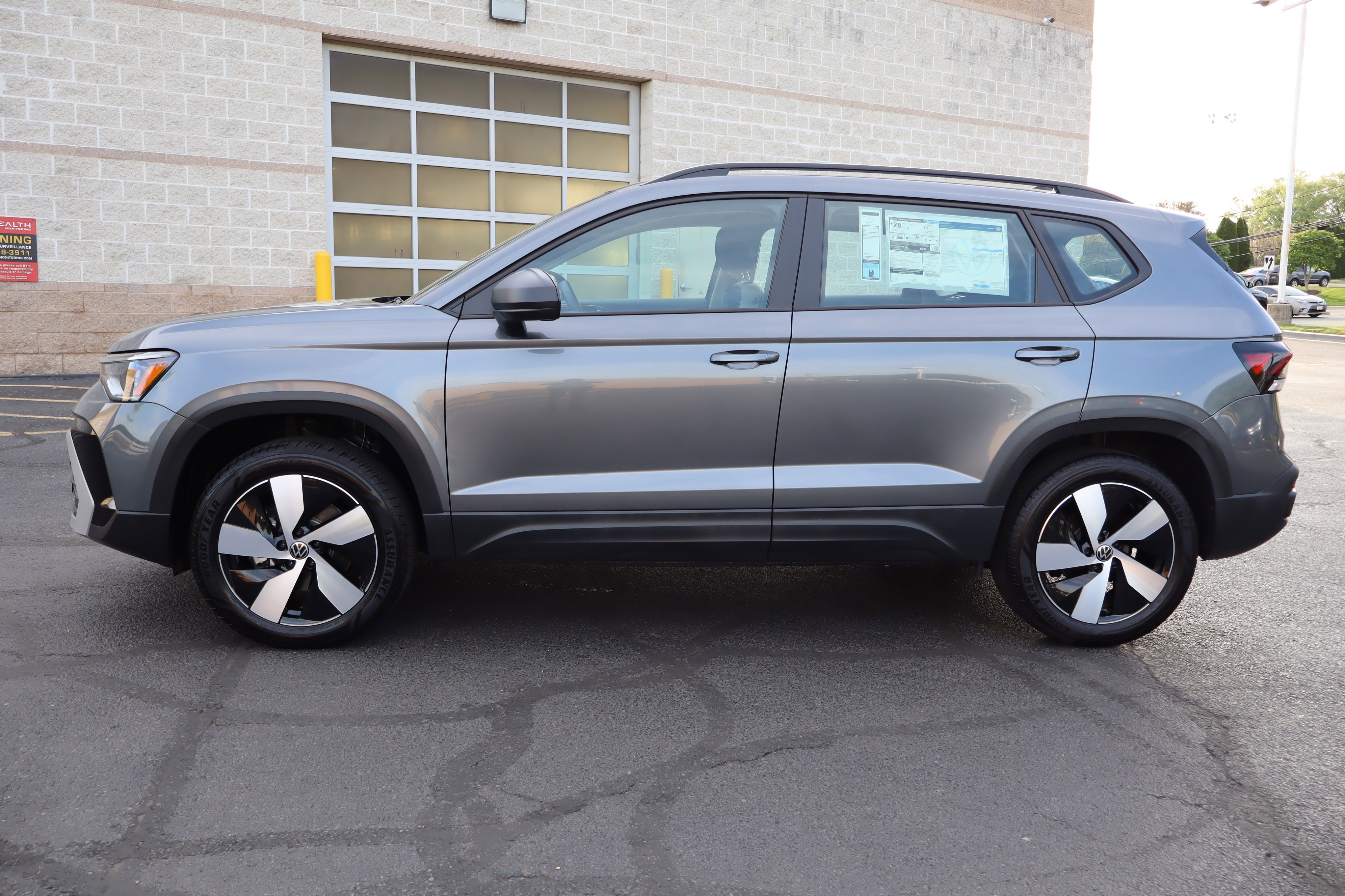 Certified 2025 Volkswagen Taos S image 7