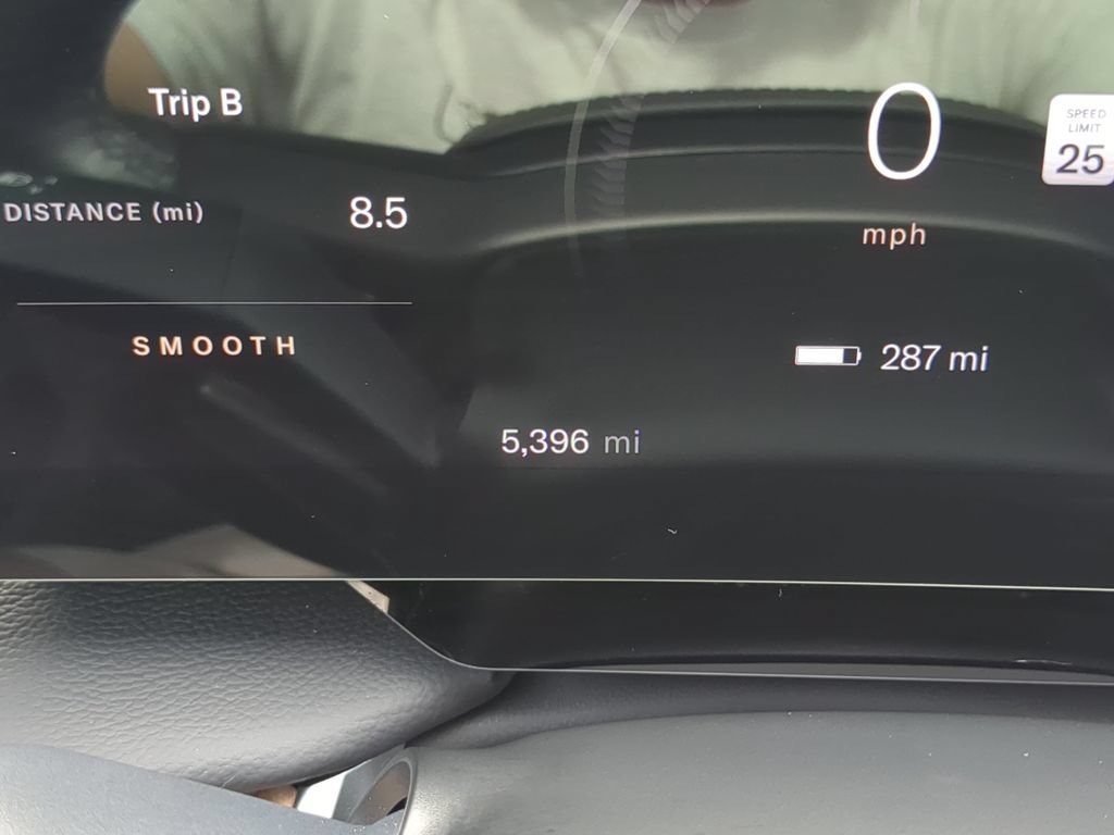 Used 2024 Lucid Air Touring AWD/4WD image 32