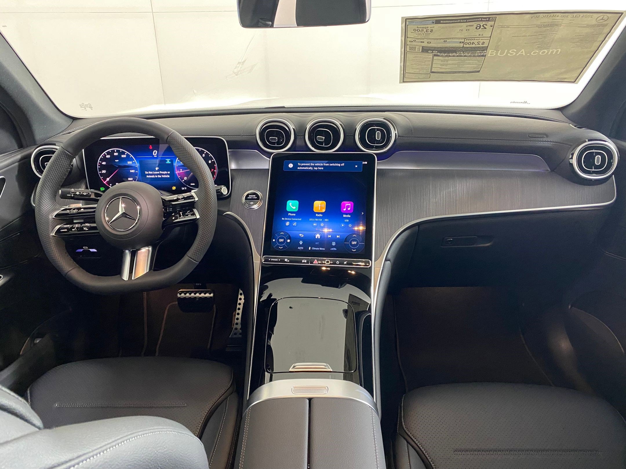 Used 2026 Mercedes-Benz GLC 300 4MATIC image 15