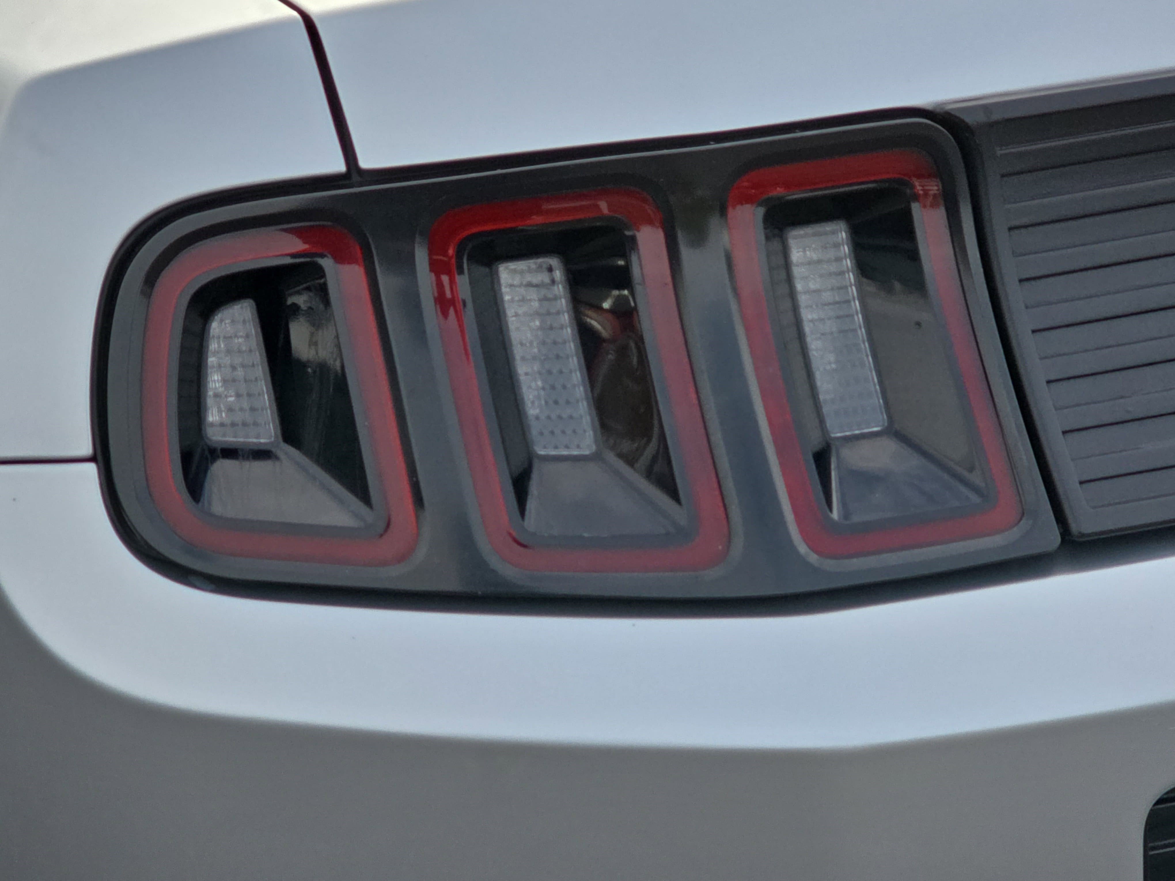 Used 2013 Ford Mustang GT Premium w/ Electronics Pkg image 30