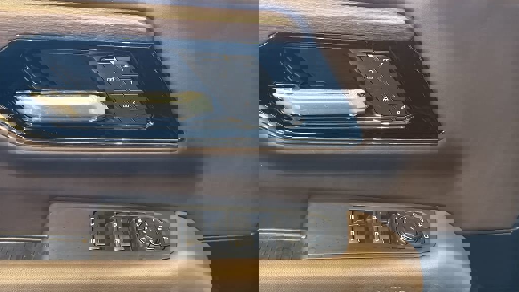 New 2026 GMC Yukon Denali Ultimate w/ LPO, Floor Liner Package image 25