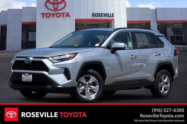 Certified 2023 Toyota RAV4 LE AWD/4WD image 1