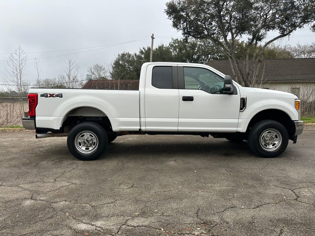 Used 2017 Ford F250 XL w/ Power Equipment Group image 40
