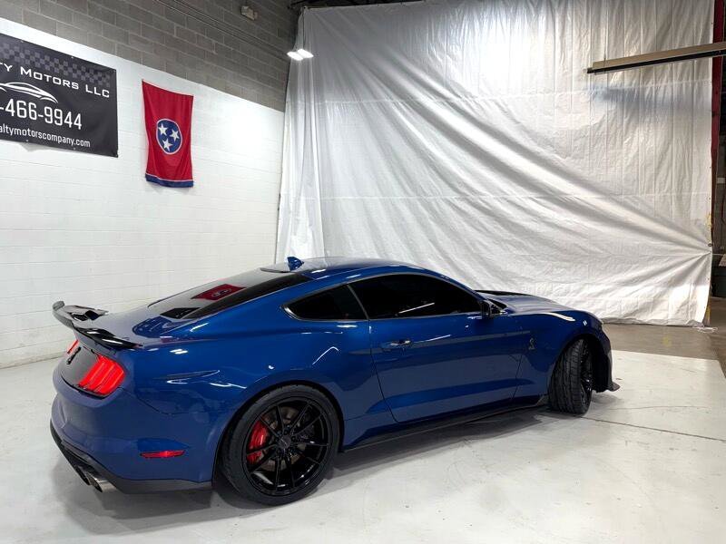 Used 2022 Ford Mustang Shelby GT500 w/ Carbon Fiber Track Pack image 5