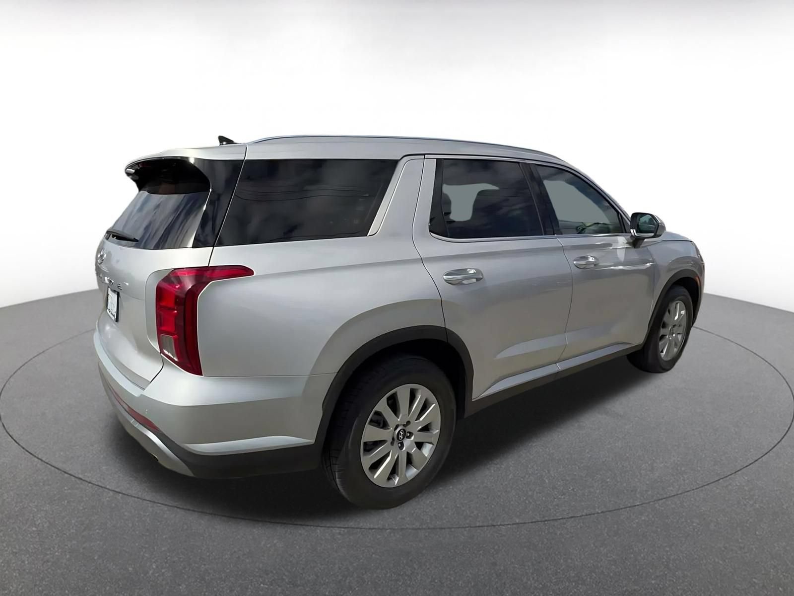 Used 2025 Hyundai Palisade SEL FWD image 14