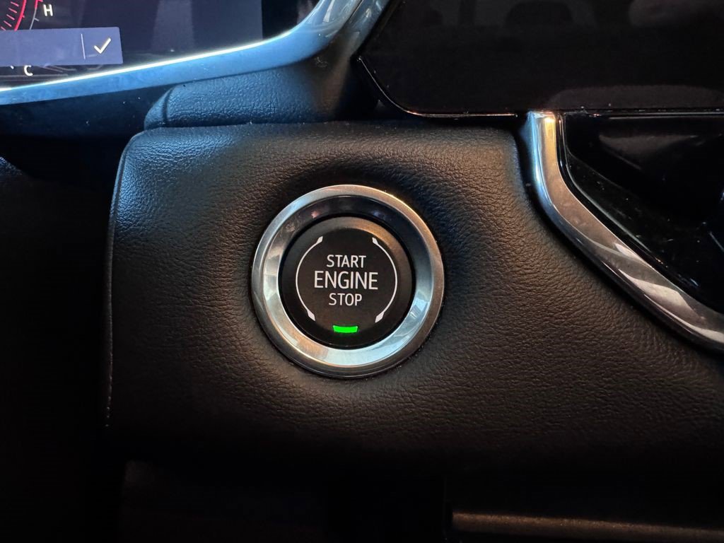 Certified 2025 GMC Canyon Elevation image 24