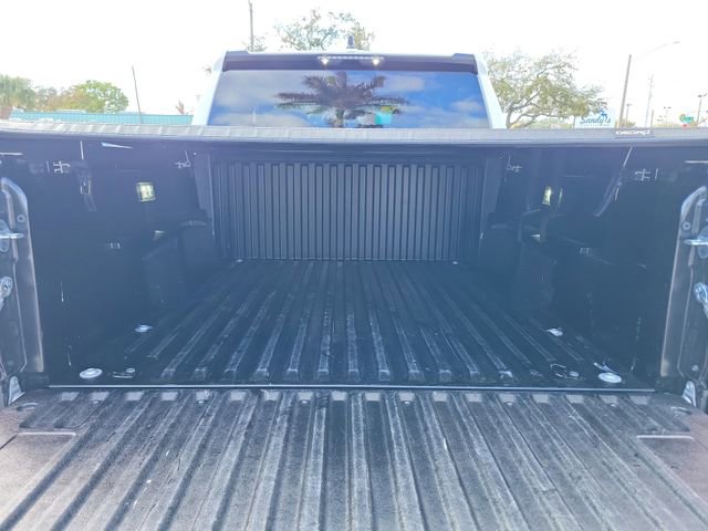 Used 2025 Toyota Tacoma SR image 9