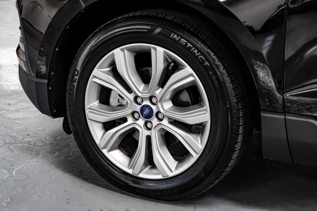 Used 2019 Ford Edge Titanium image 69