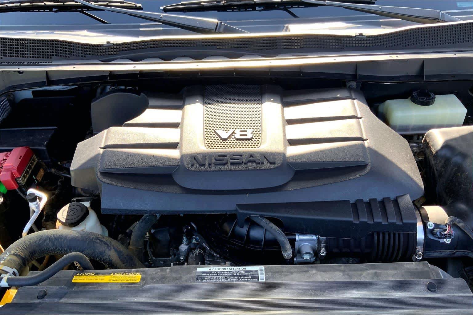 Used 2022 Nissan Titan Platinum Reserve w/ Moonroof Package AWD/4WD image 32