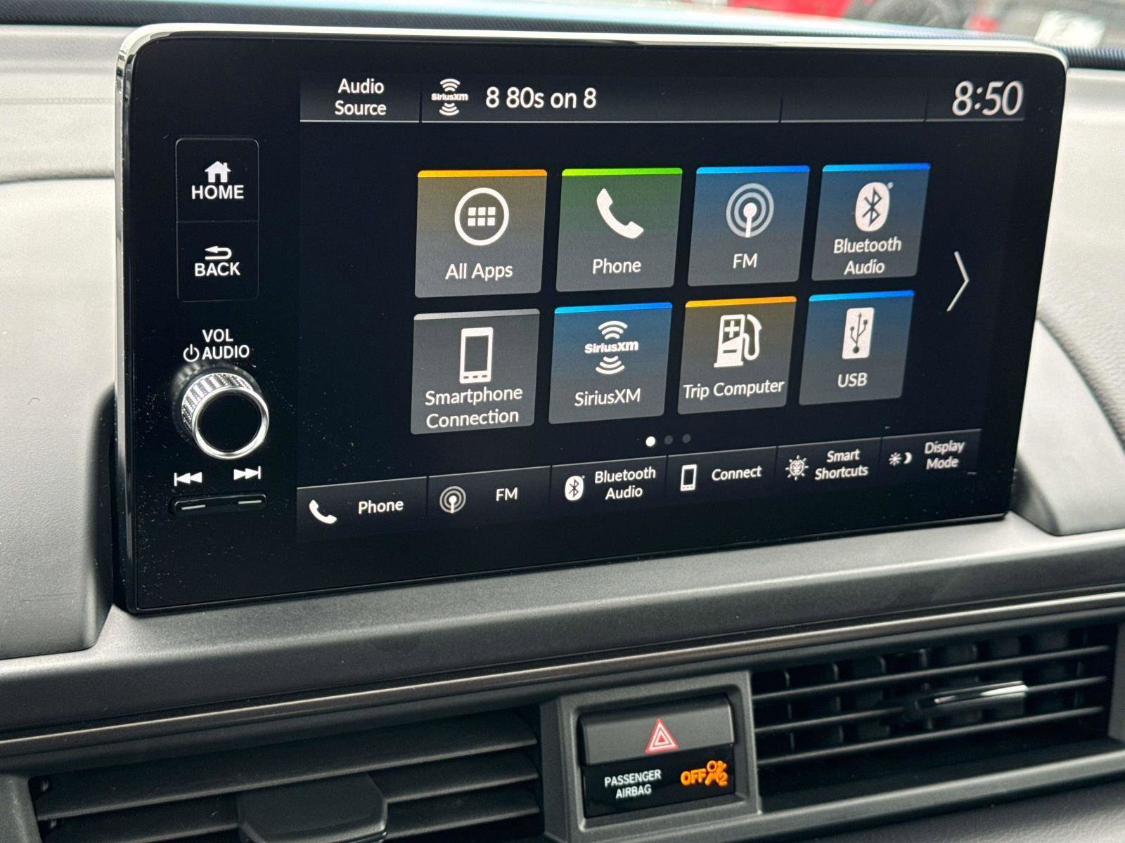 Used 2025 Honda Pilot TrailSport image 3