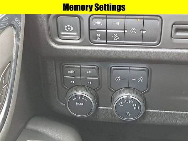 Used 2024 Chevrolet Tahoe Premier image 17