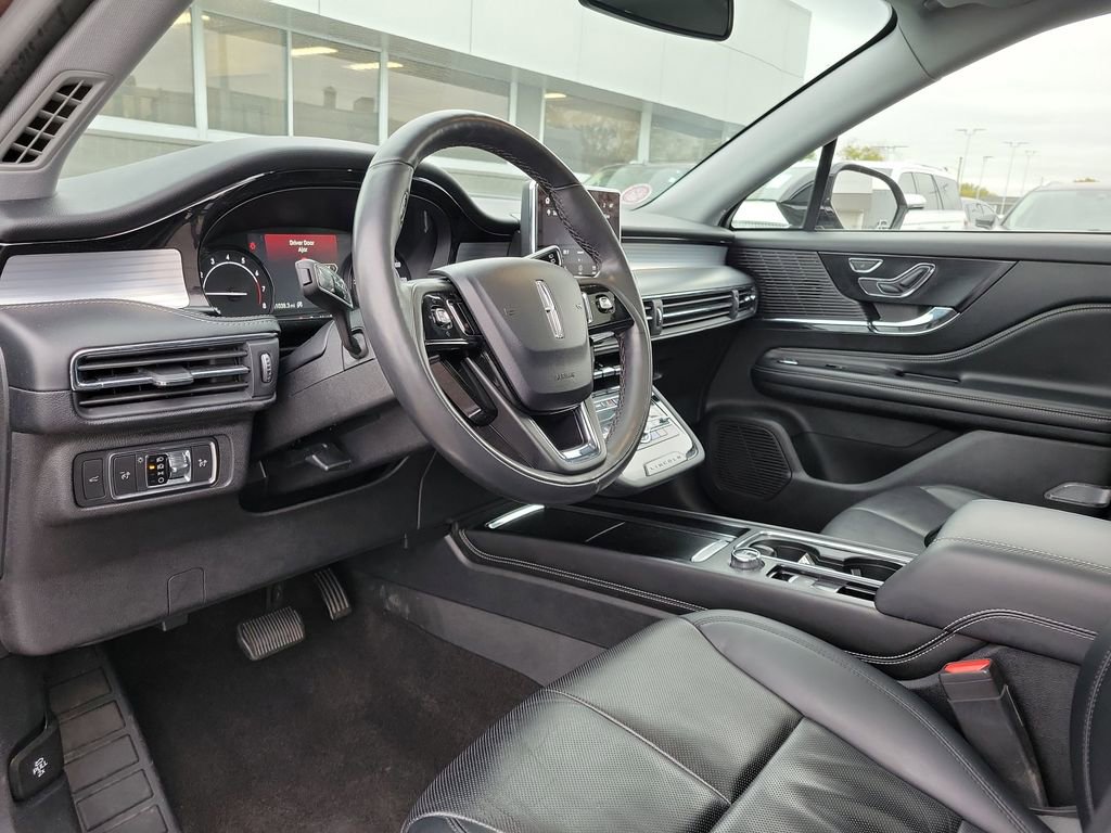 Certified 2022 Lincoln Corsair AWD w/ Premium Package image 20