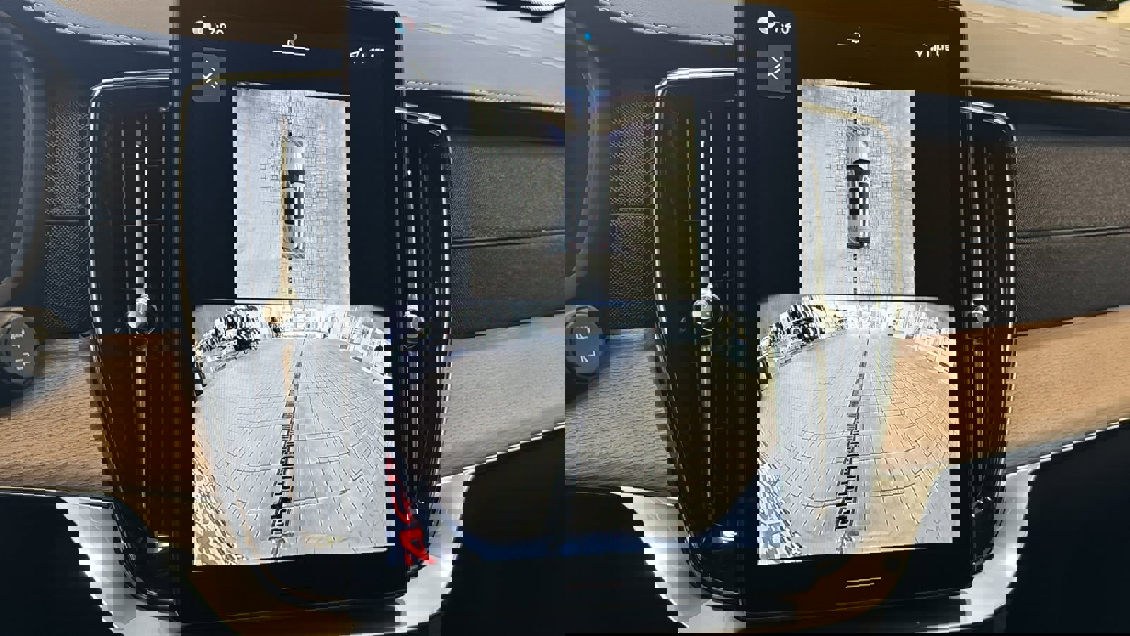 Used 2026 Volvo XC90 B6 Plus w/ Protection Package Premier image 18