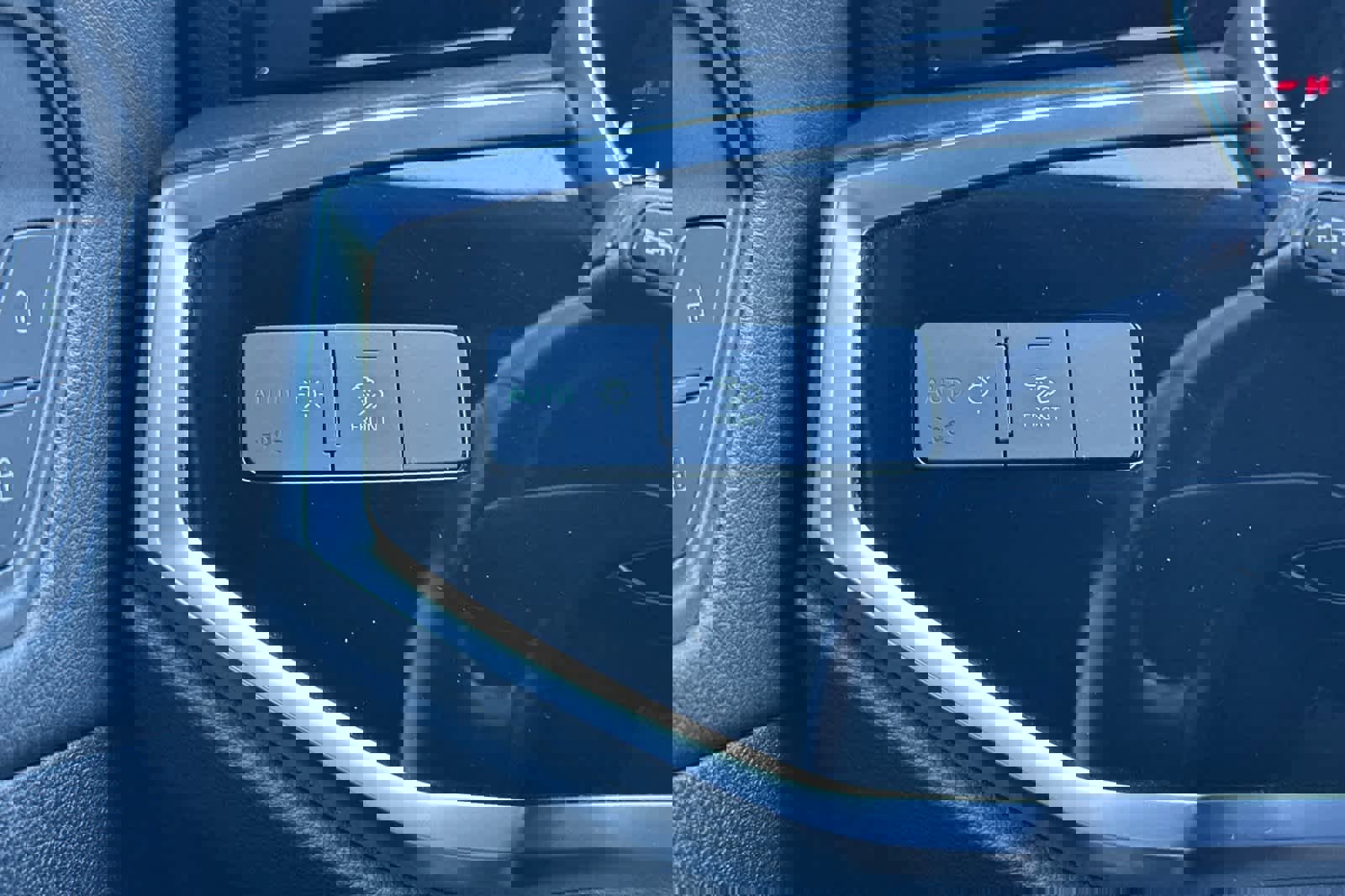 Used 2023 Audi Q3 2.0T Premium image 30