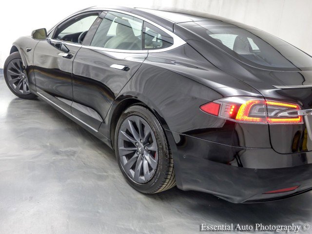 Used 2020 Tesla Model S Performance AWD/4WD image 10
