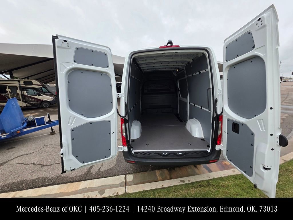 New 2026 Mercedes-Benz Sprinter 2500 image 8