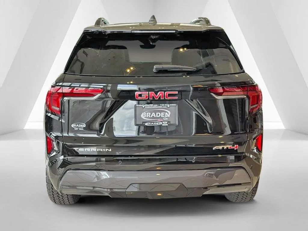 New 2027 GMC Terrain AT4 w/ Technology Package II AWD/4WD image 6