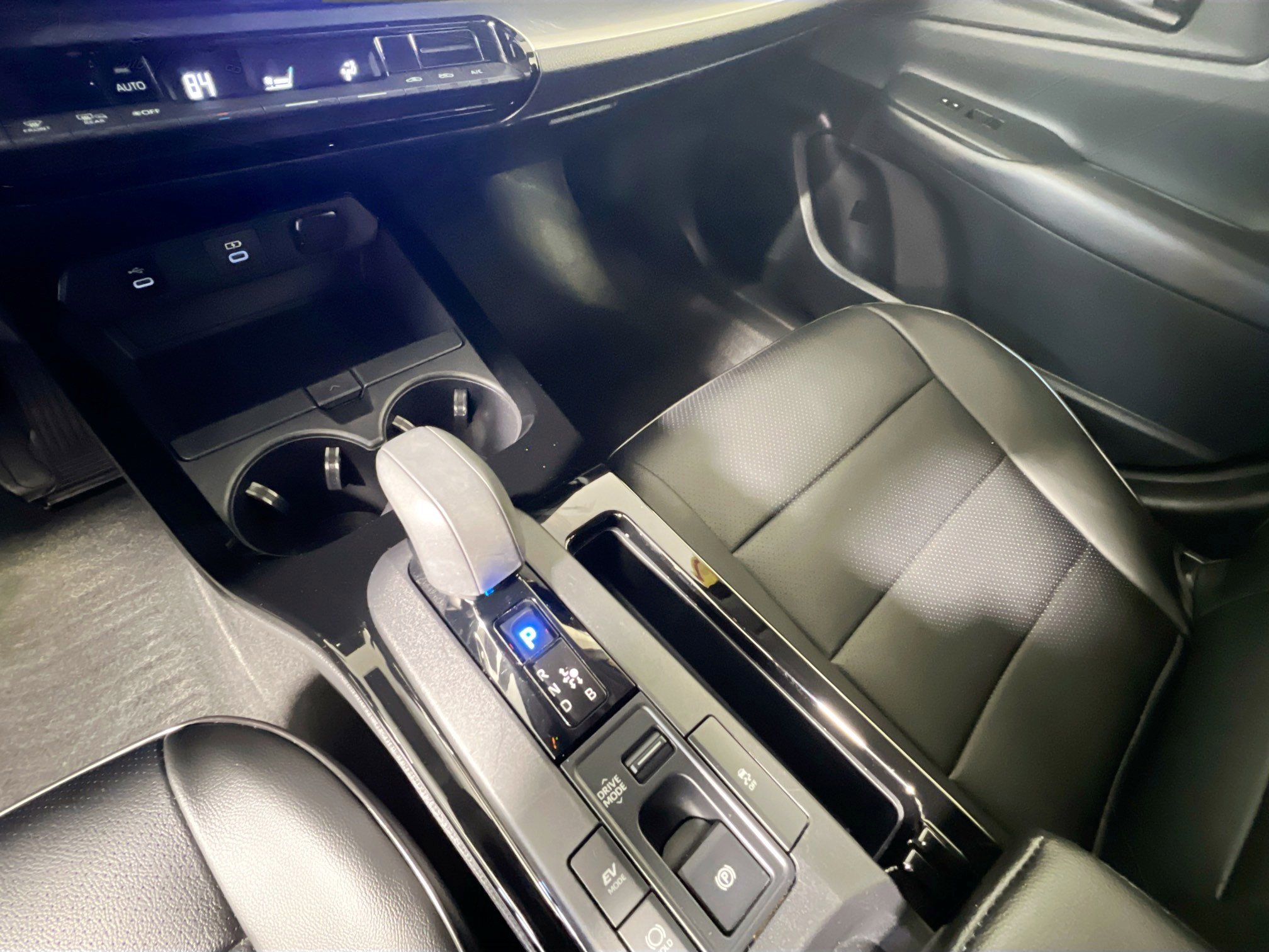 Used 2023 Toyota Prius LE image 26