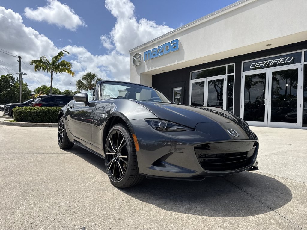 New 2026 MAZDA MX-5 Miata Grand Touring RWD image 30